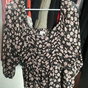 American Eagle Outfitters Black and Pink Floral Blouse